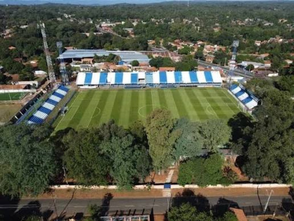 Estadio Luis Salinas