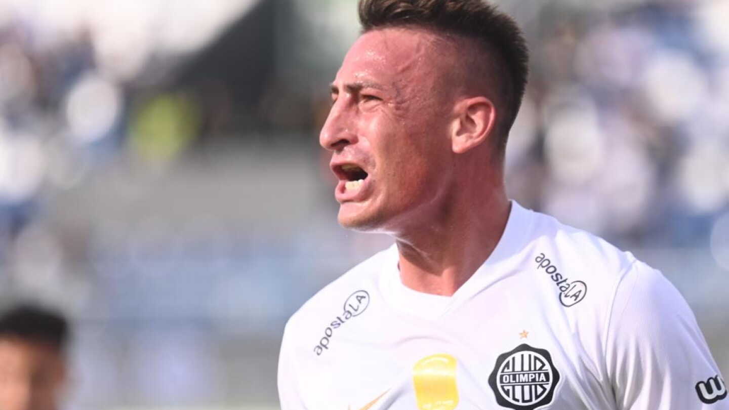 Olimpia goleó 5-0 a Rubio Ñu con un Braian Romero que debutó en el gol y un neozelandés que se estrenó con estilo