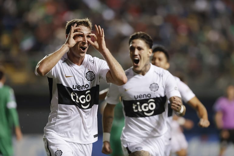 Juan Fernando Alfaro fue hospitalizado y es baja de último momento en Olimpia para enfrentar a Vasco da Gama