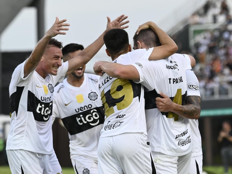 Olimpia ya vende entradas para recibir a Vasco da Gama y prepara varios frentes para agosto